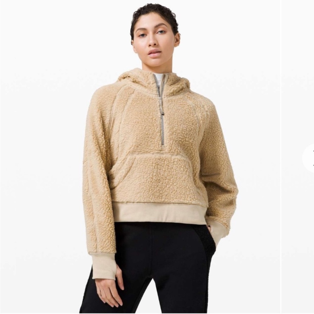 Lululemon Teddy Sherpa Scuba XS/S in Tan